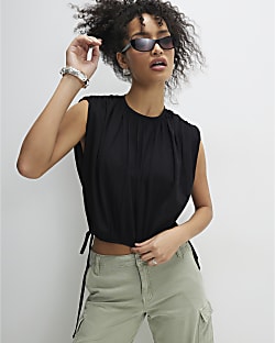 Black Short Sleeve Bubble Hem T-Shirt