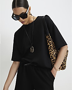 Black Premium Short Sleeve Boxy T-shirt