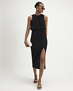 Black Crew Neck Ruched Side Midi dress