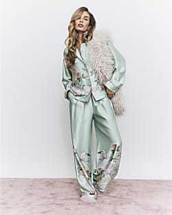 Green Satin Swan Pyjama Set