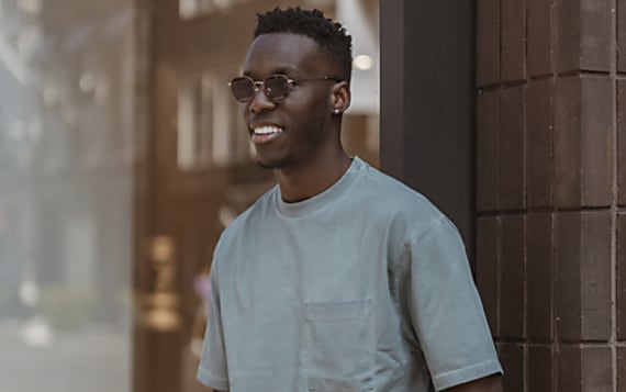 4 ways to style your T-shirts