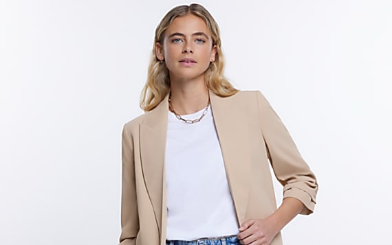 THE SPRING CAPSULE WARDROBE UPDATE