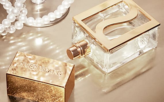 How to match your outfit with your perfume