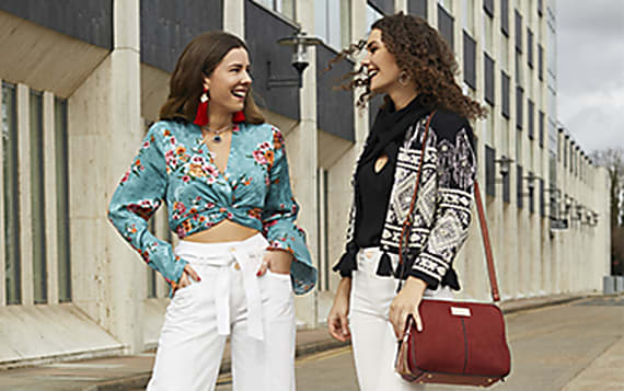 20 Tips For Wearing Denim