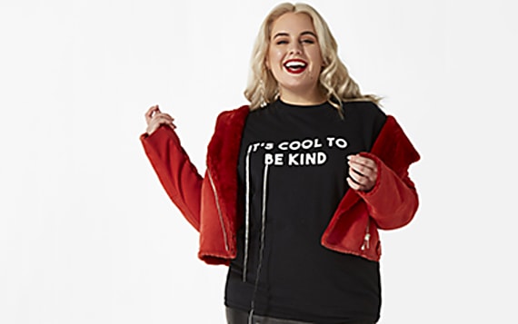 Felicity Hayward Loves Herself And so, should you