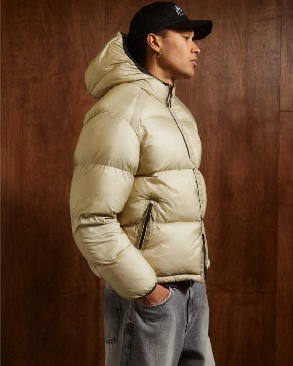 River Island Imagery