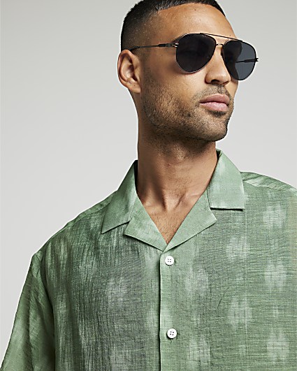 Green boxy fit abstract revere shirt
