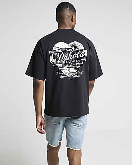 Black oversized fit Dakota graphic t-shirt