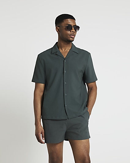 Green regular fit seersucker revere shirt