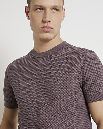 Red slim fit textured knitted t-shirt