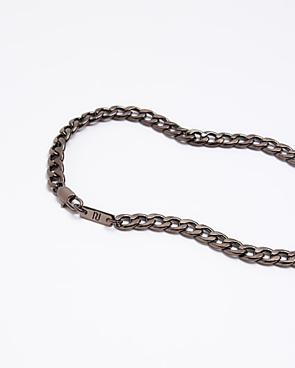 Brown chain necklace