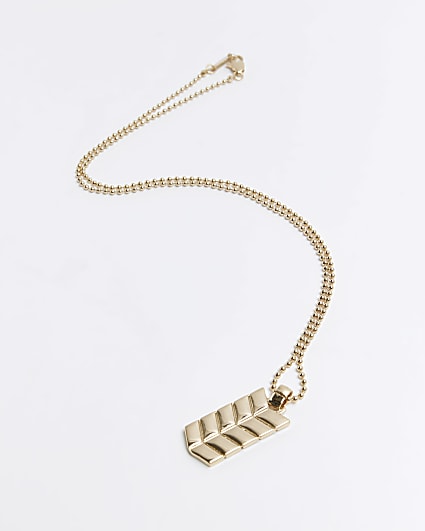 Gold plated leaf necklace
