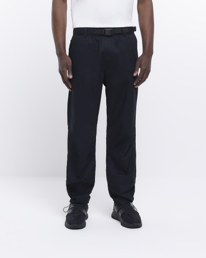 Black regular fit belted cargo joggers