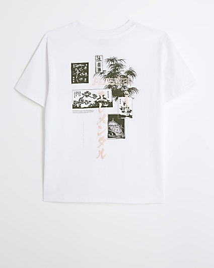 Boys white graphic Japanese t-shirt