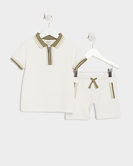 Mini boys beige textured polo and shorts set