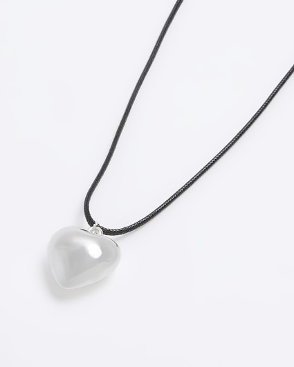Girls silver heart necklace