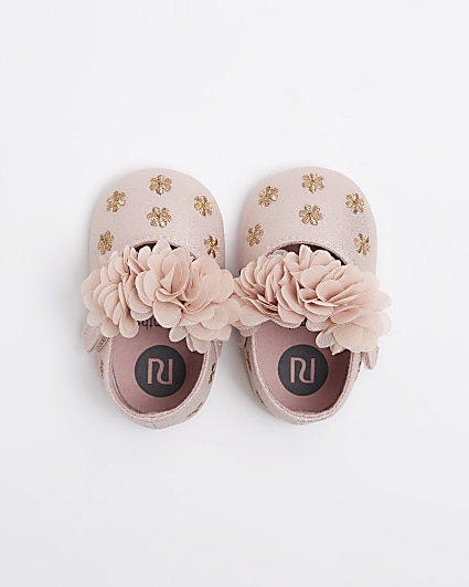 Baby girls pink corsage floral shoes