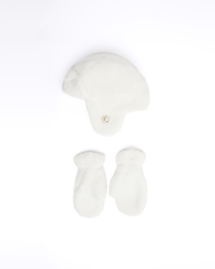 Girls cream faux fur hat and mittens set