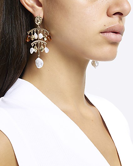 Gold Beaded Pendant Earrings