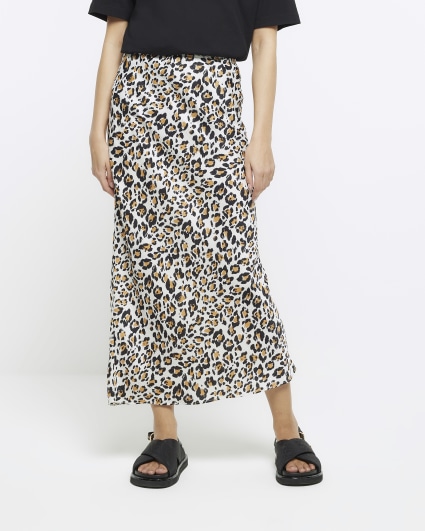 Beige leopard print maxi skirt