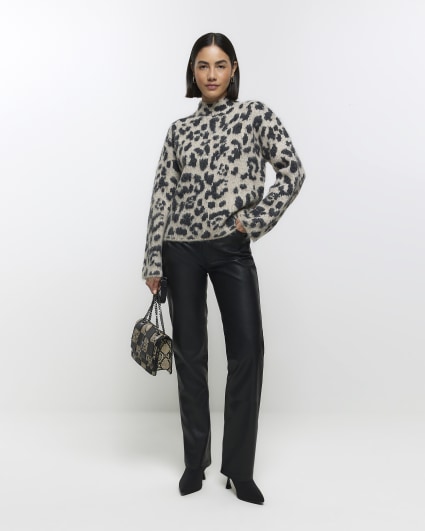 Beige leopard print jumper