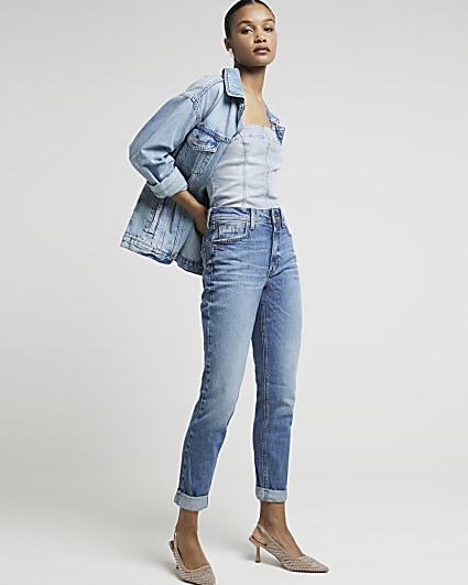 Skinny Jeans Out, Mom Jeans In: How Retailers Can Benefit From
