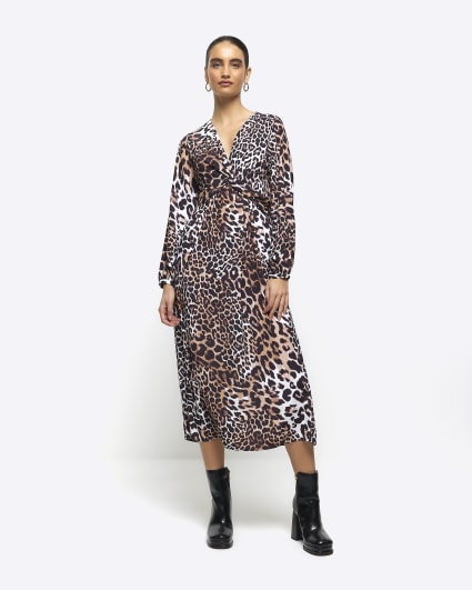 Animal Print Knot Front Jersey Maternity Dress