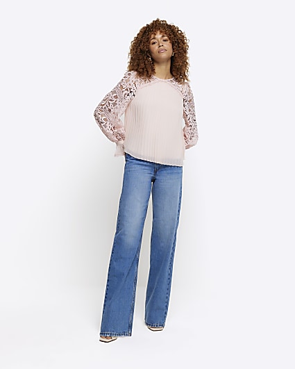 Pink plisse lace sleeve blouse