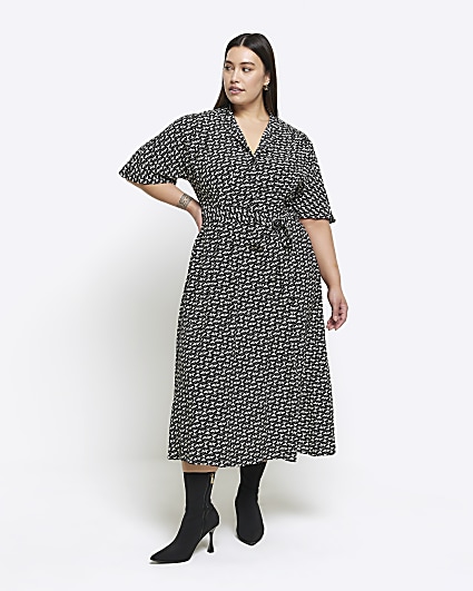 Plus black geometric belted midi shirt dress