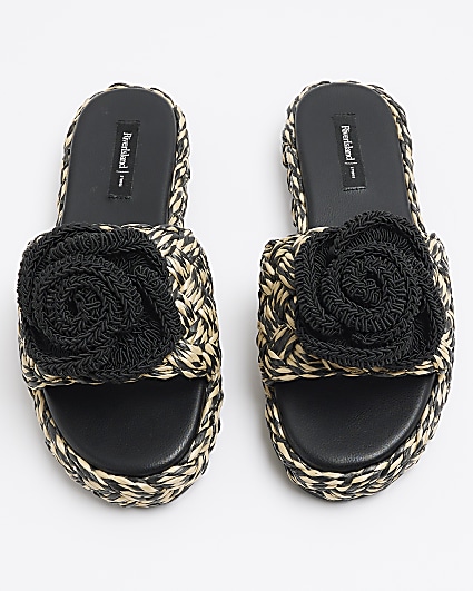 Black crochet flower flatform sandals