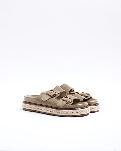 Beige leather buckle sandals