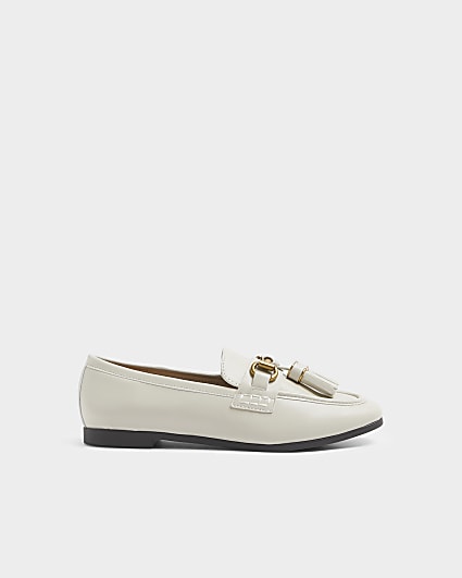 Cream Wide Fit Tassel Chain Loafers