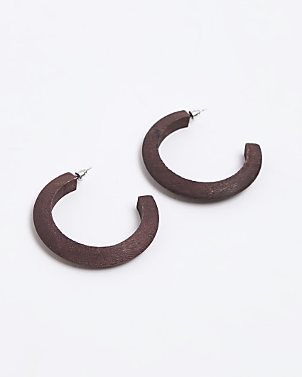 Brown wooden hoop earrings