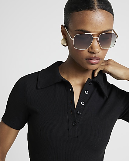 Black ribbed polo t-shirt