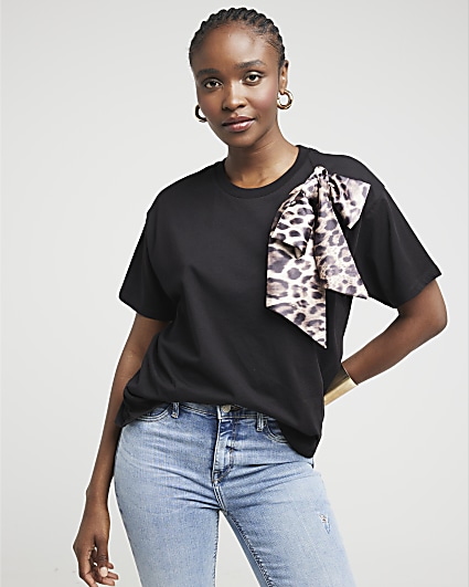 Black Leopard Bow T-shirt