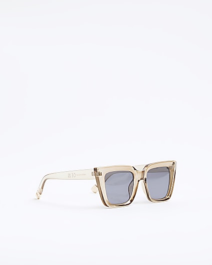 Beige plastic frame cat eye sunglasses