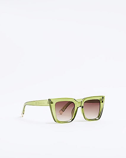 Green plastic frame cat eye sunglasses