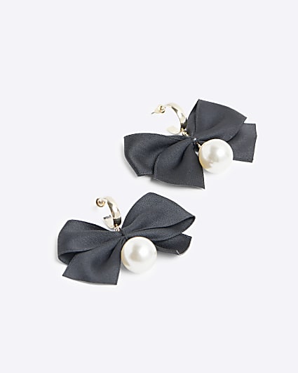 Black bow pearl drop earrings