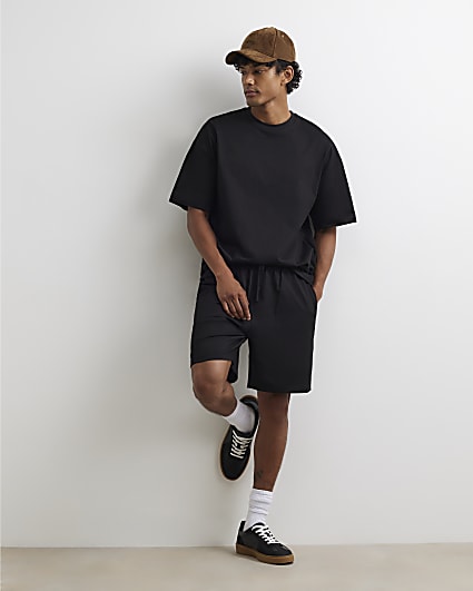 Black Oversized Fit T-Shirt And Shorts Set