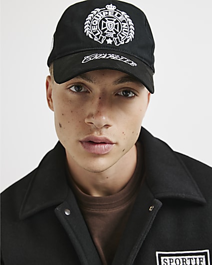 Black Chapelle Crest Embroidery Cap
