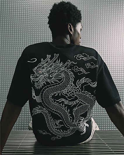Black Waffle Knit Embroidered Dragon T-Shirt