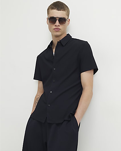 Black Muscle Fit Ribbed Shirt