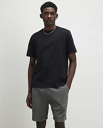 Black Regular Fit Stepped Hem T-Shirt