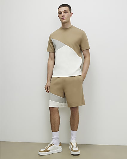 Beige Regular Fit Colour Block Shorts