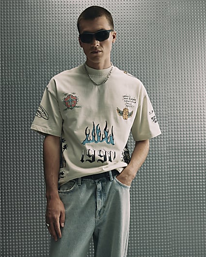 Beige Oversized Fit Graffiti Print T-Shirt