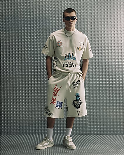 Beige Graffiti Print Jort