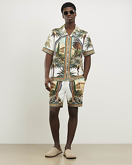 Green Palm Tree Print Pull On Shorts