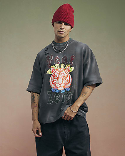 Black Year Zero Oversized Graphic T-Shirt