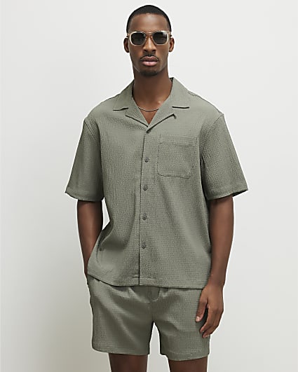 Green Regular Fit Textured Short Sleeve Shirt