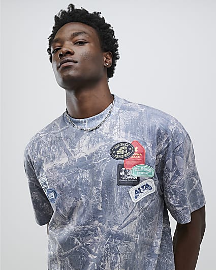 Brown Oversized Fit Camouflage Badges T-Shirt
